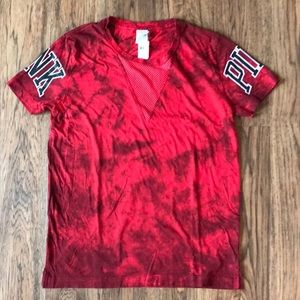 Vs pink shirt